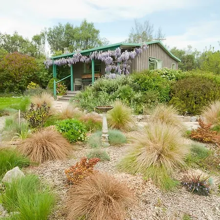 Waterwheel Cottage Upper Moutere Exterior photo