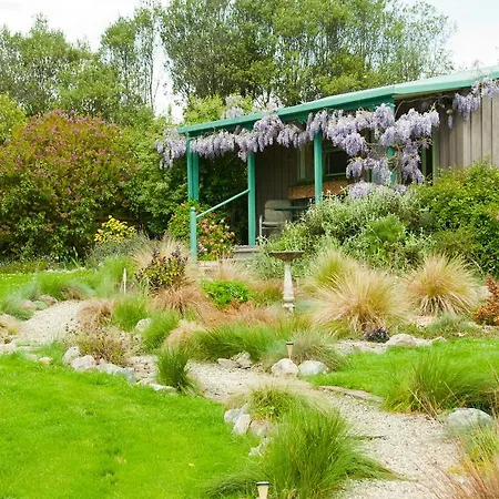 Waterwheel Cottage Upper Moutere Exterior photo