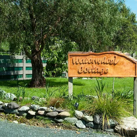 Waterwheel Cottage Upper Moutere Exterior photo